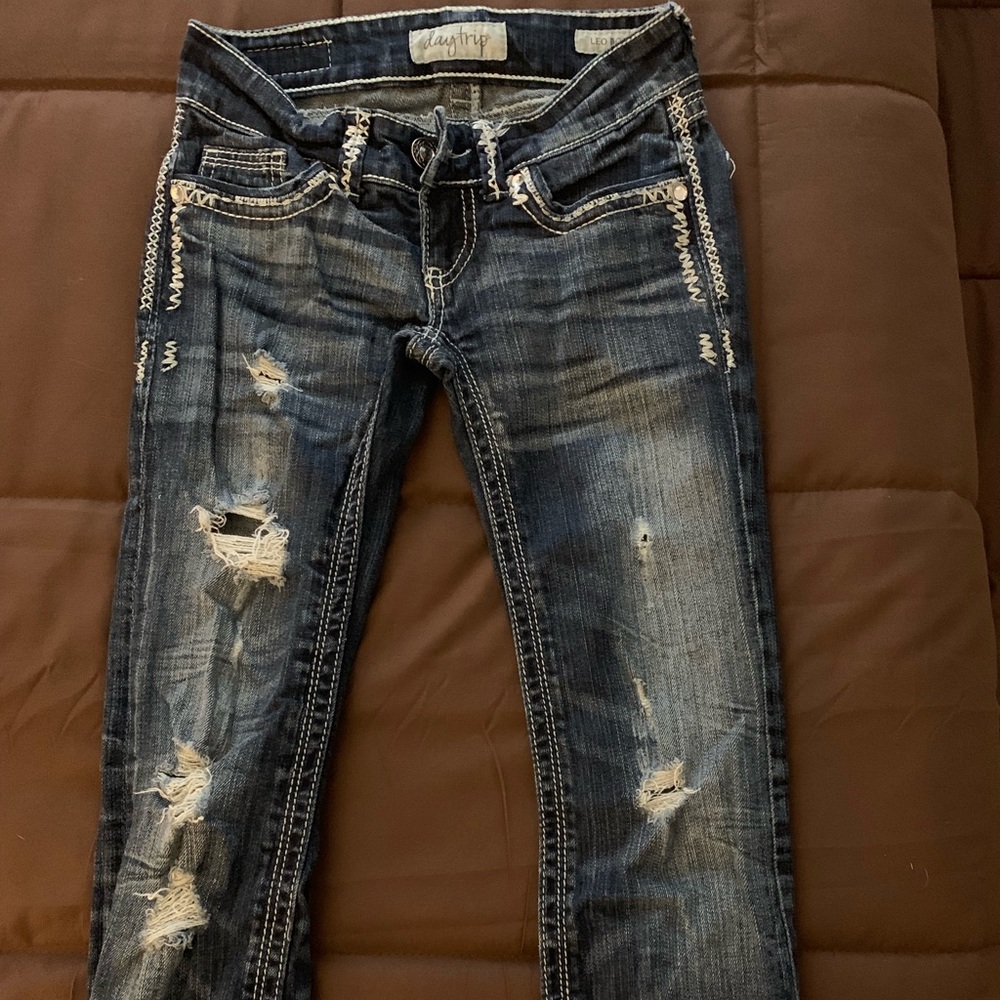 Lot of jeans; miss me, day trip, hollister